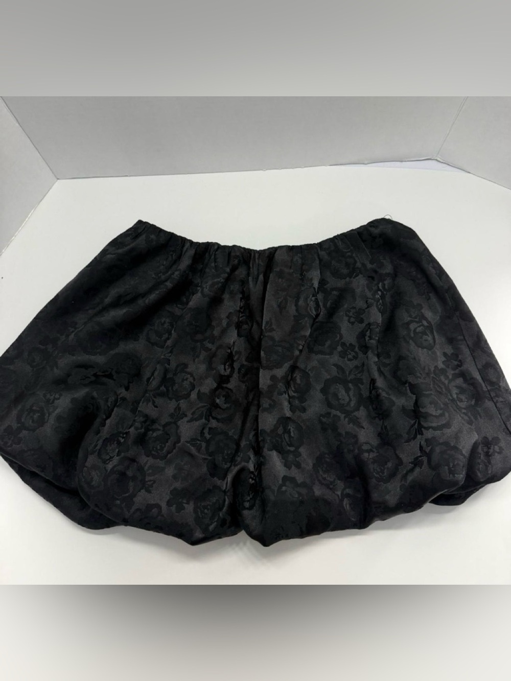 Black Floral Jacquard Bubble Shorts